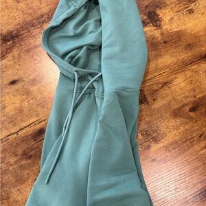 Gymshark cropped hoodie